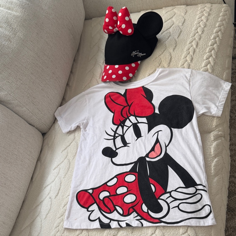 Disney Minnie Mouse White T-Shirt and Hat set